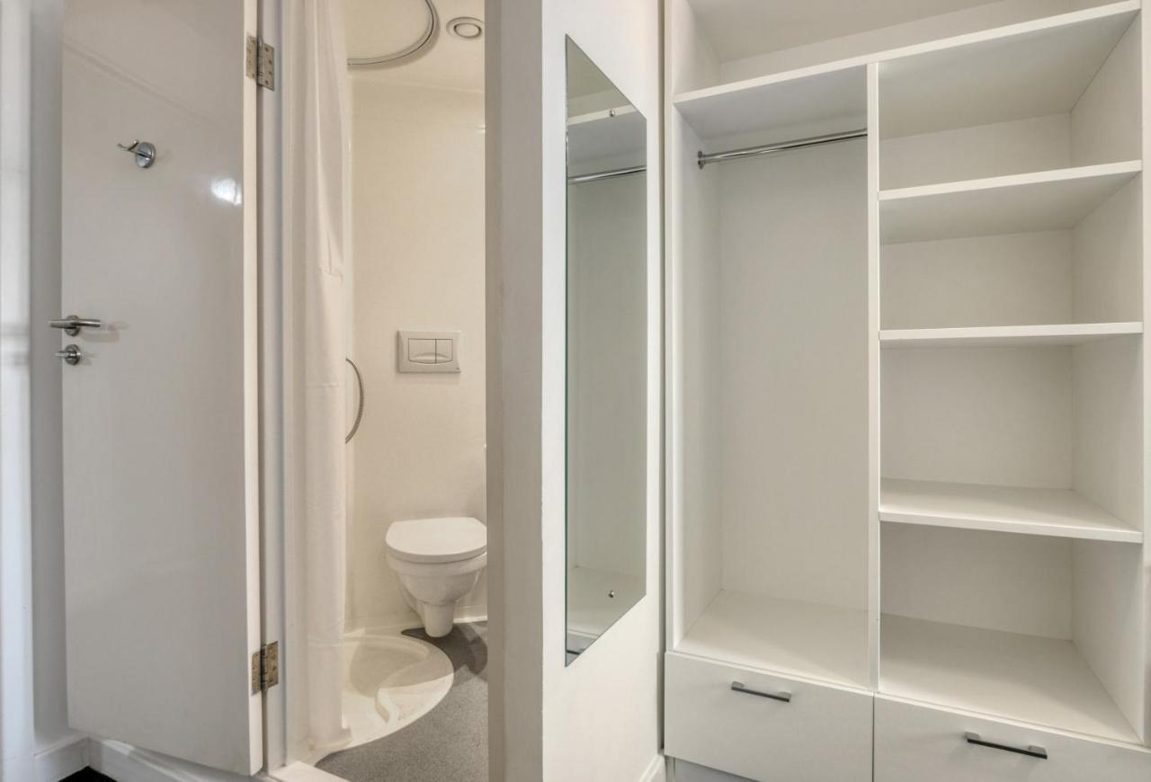 Bright & Central Room In Luton, Sleeps 2 ลูตัน ภายนอก รูปภาพ